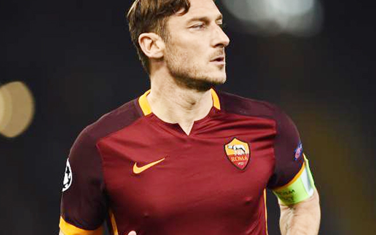 Totti vẫn được trọng dụng ở tuổi 39