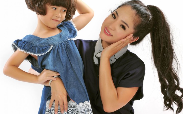 Thúy Nga đẹp đôi cùng…con gái