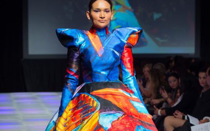 Valentines Vân Nguyễn gây ấn tượng làng thời trang New York.