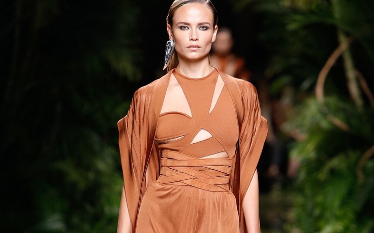 Xu hướng gợi cảm trong bộ sưu tập mới của Bailmain