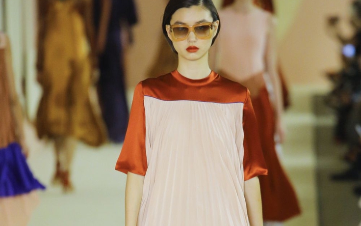 Điểm lại những thiết kế nổi bật nhất LFW Xuân Hè 2017