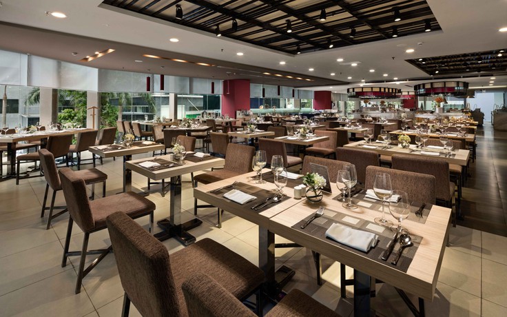 Khai trương khách sạn Novotel Suites Hanoi