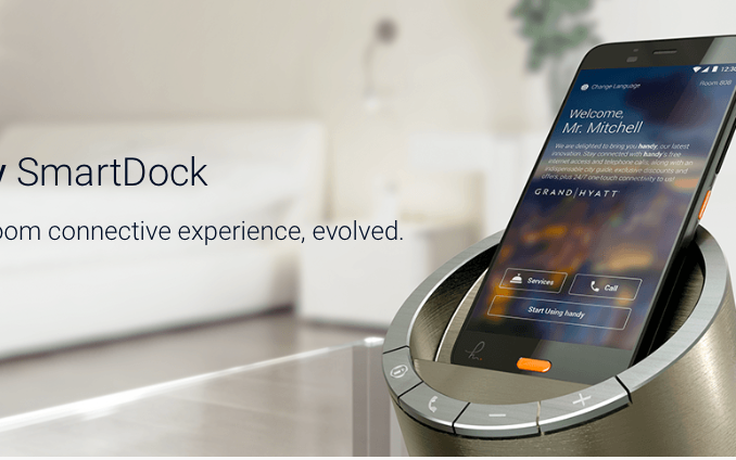 Chiếc điện thoại làm thay đổi ngành dịch vụ khách sạn