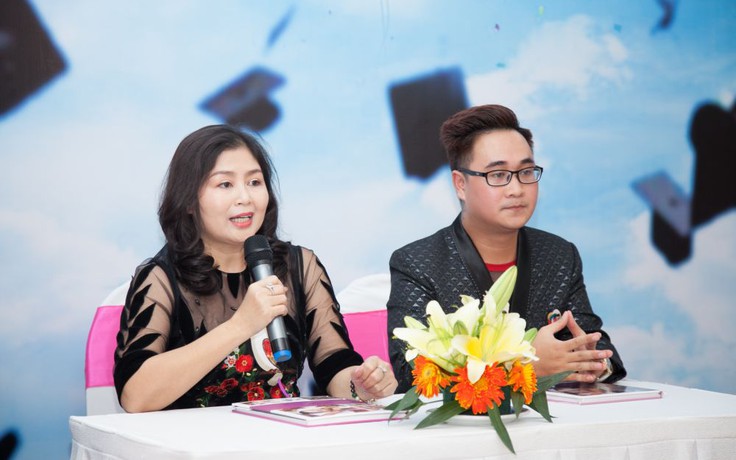 Ra mắt sách đầu tiên về “quản lý” da chuyên nghiệp