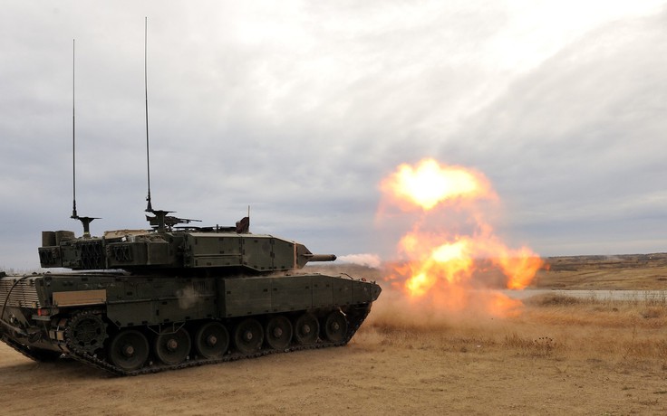 Ukraine nói phải 'trả giá bằng mạng sống' khi phương Tây chưa nhất trí về xe tăng