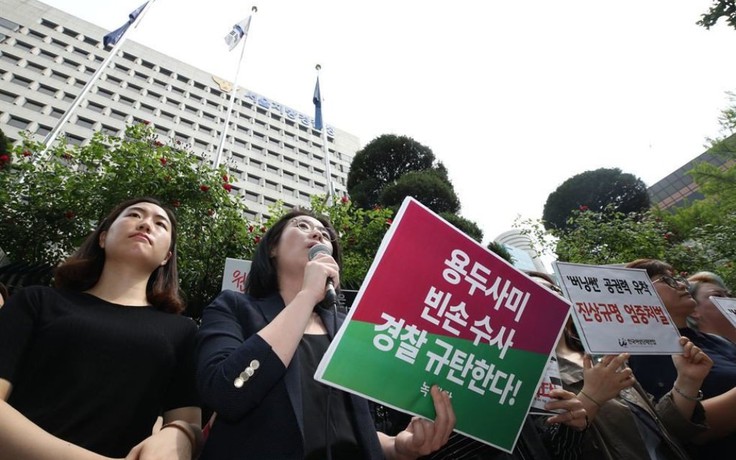 Người Hàn xuống đường biểu tình về vụ án hộp đêm thác loạn của Seung Ri