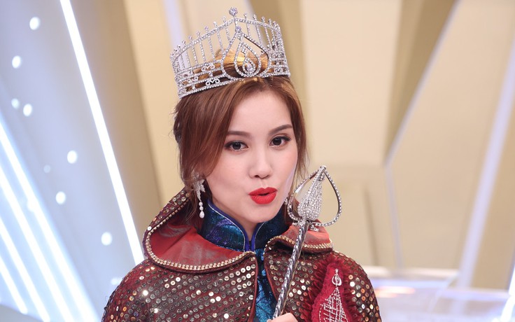 Nhan sắc cuốn hút của người đẹp vừa giành vương miện Hoa hậu Hồng Kông 2021