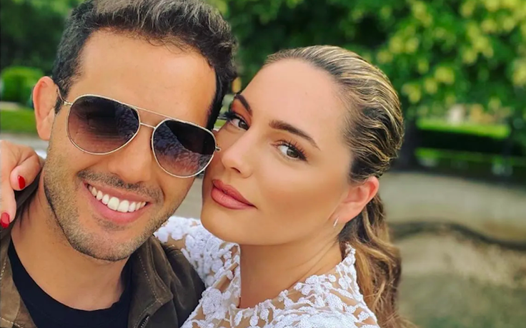 ‘Bom sex’ Kelly Brook sắp lên xe hoa với tình trẻ