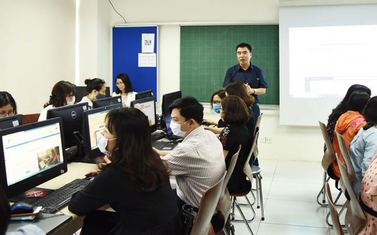 Sở GD-ĐT Hà Nội lại cho phép trường tư thục được thu tiền học trực tuyến
