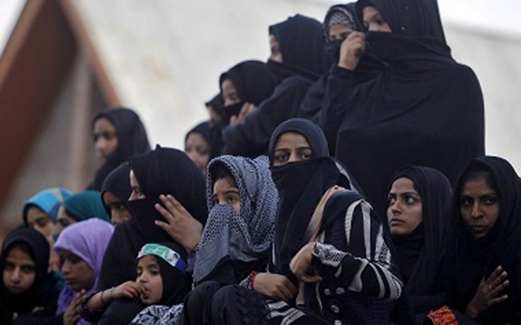 Giáo sĩ Ấn Độ cấm phụ nữ Hồi giáo xem bóng đá