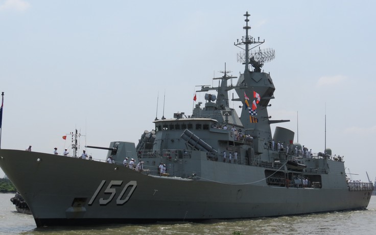 Cận cảnh 3 tàu hải quân Úc thăm TP.HCM