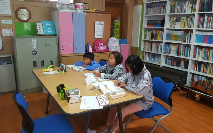 Hàn Quốc: Gần 1.440 trường tiểu học có nguy cơ đóng cửa