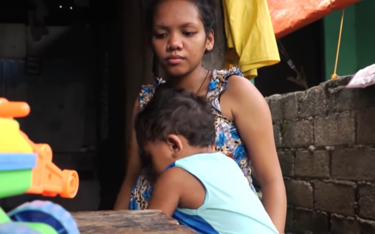 Tình trạng trẻ vị thành niên mang thai đang kéo nền kinh tế Philippines đi xuống?