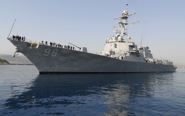 Tàu chiến Mỹ tịch thu bộ phận tên lửa tiên tiến nghi liên quan đến Iran