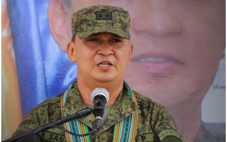 Tổng tham mưu trưởng quân đội Philippines nhiễm COVID-19