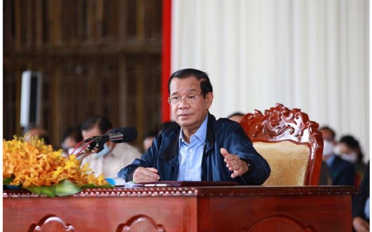 Thủ tướng Hun Sen chỉ đạo rà soát vũ khí Mỹ sau lệnh cấm vận của Washington