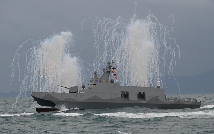 Đài Loan phô diễn năng lực khinh hạm tên lửa tàng hình