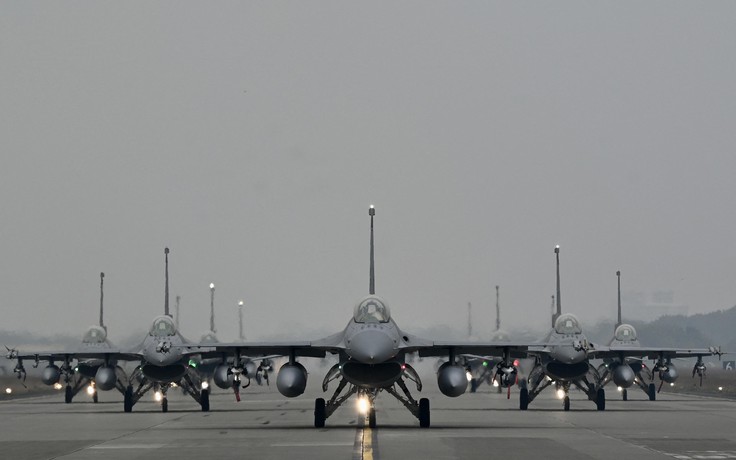 F-16V của Đài Loan có đương đầu được J-20 của Trung Quốc?