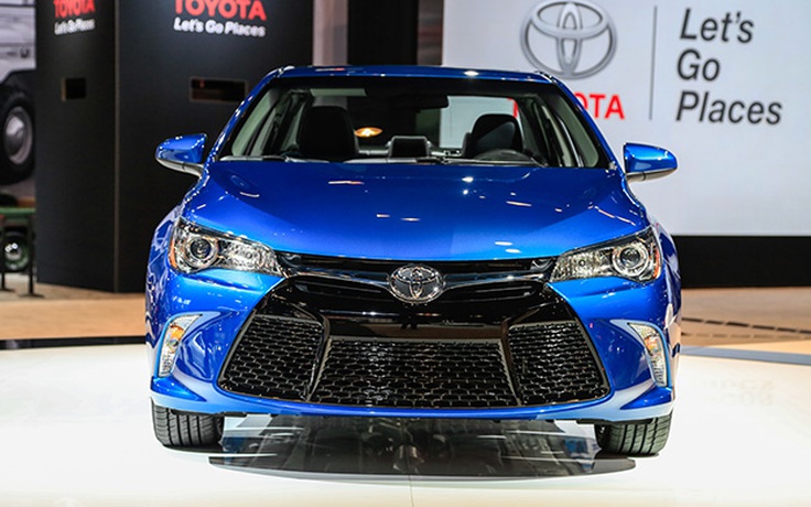 Toyota Camry, Corolla 2016 bản đặc biệt có giá bán