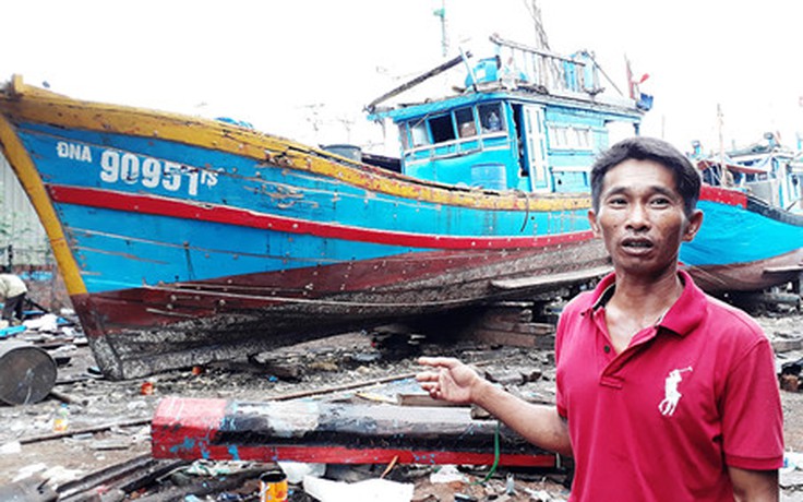 Hàng ngàn tàu cá nằm bờ vì quy định 'dài 15 m': Phải có hướng đảm bảo quyền lợi ngư dân