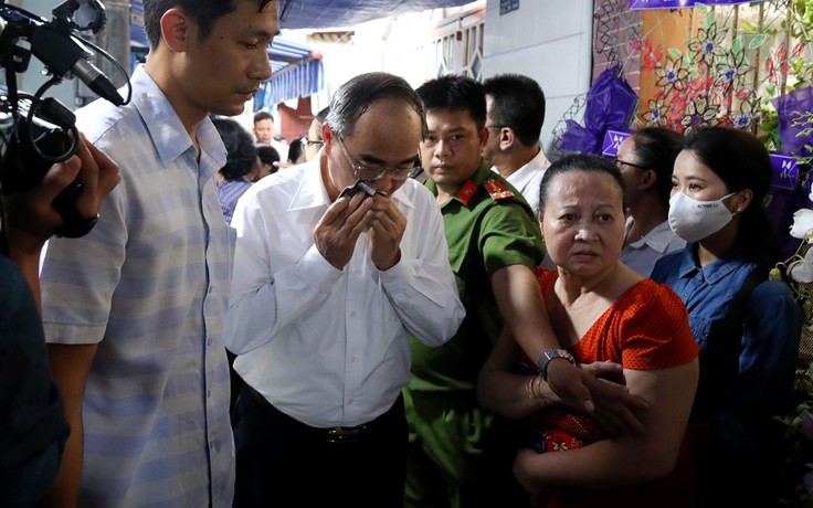 Cây phượng bật gốc đè học sinh tử vong: Cậu học trò nhỏ mãi tuổi 12