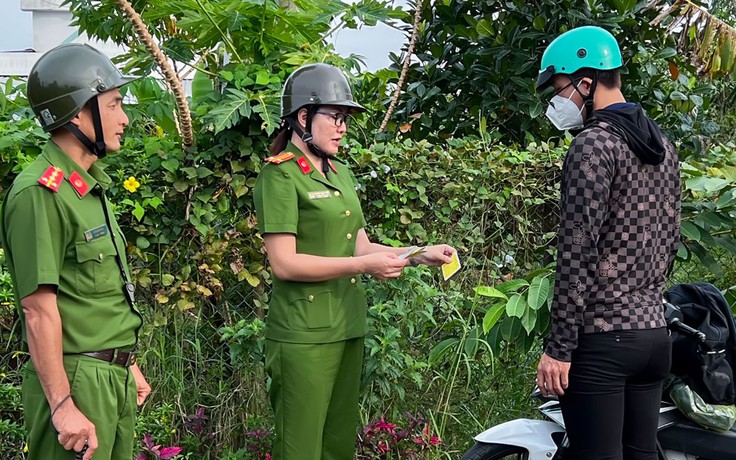 Những 'bông hồng thép' góp phần giữ bình yên cuộc sống