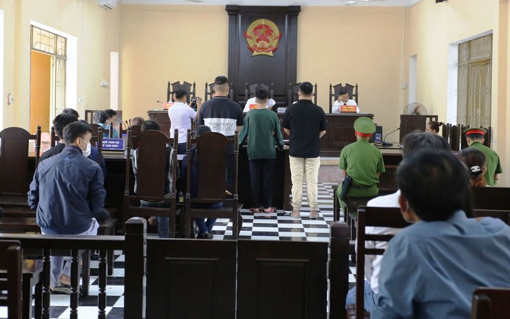 Quảng Nam: Tuyên án bị cáo đột nhập trộm tài sản, đâm thầy hiệu trưởng tử vong