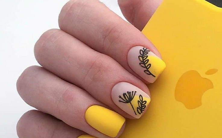 Chào tháng Ba đầy hứng khởi với bộ nail màu vàng chói lóa, ngập tràn năng lượng