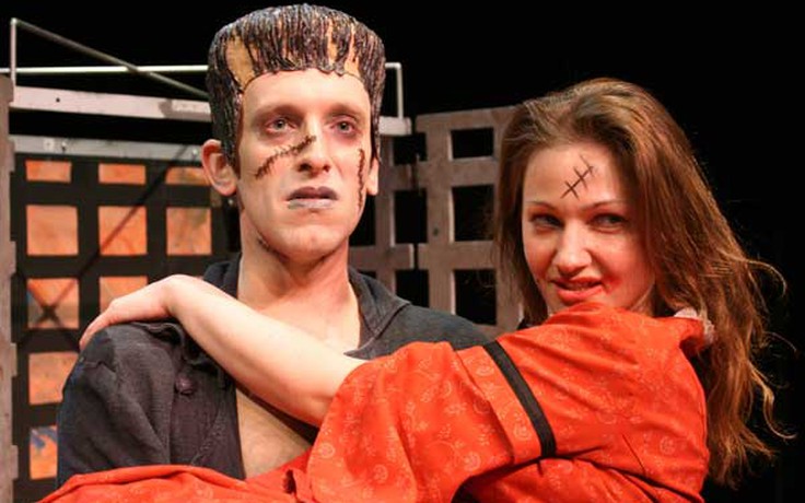 Nghệ sĩ Anh quốc diễn Frankenstein tại VN