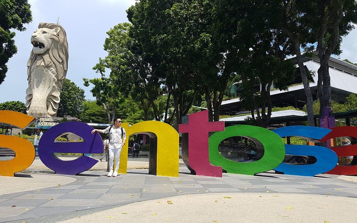 Trung Quân sang Singapore quay MV ‘Thả vào mưa’