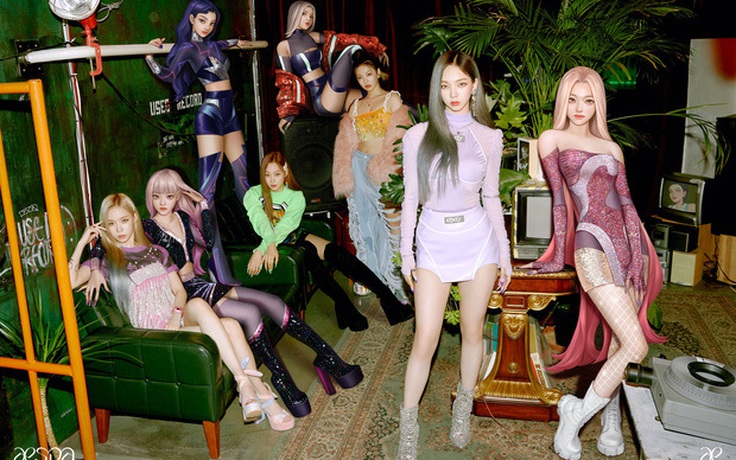 Nhóm nhạc nữ xinh đẹp Hàn Quốc liên tiếp dính scandal đạo nhái