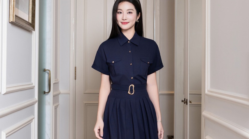 5 chiếc váy midi sang trọng, hợp cả đi làm lẫn đi tiệc cuối năm