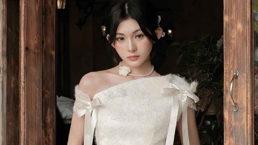 Nét điệu đà của phong cách coquette ‘soán ngôi’ thời trang cá tính