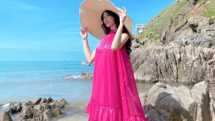 Đón nắng vàng rực rỡ cùng những chiếc mũ cói