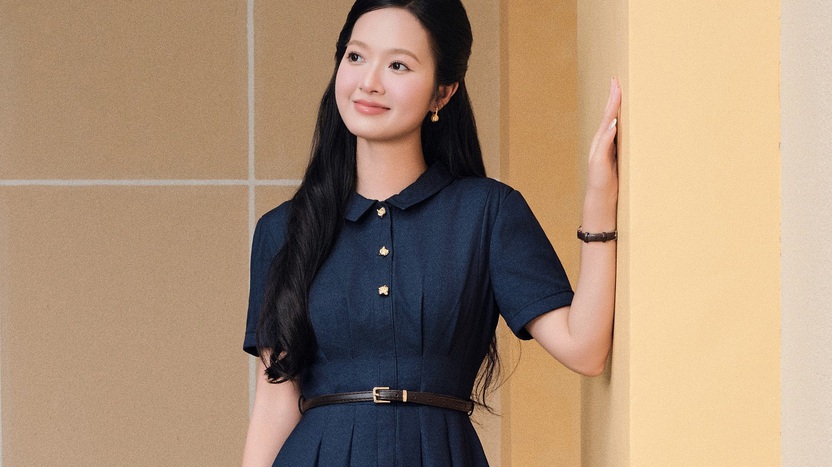 Đầm sơ mi dáng dài cho phong cách công sở thêm độc đáo