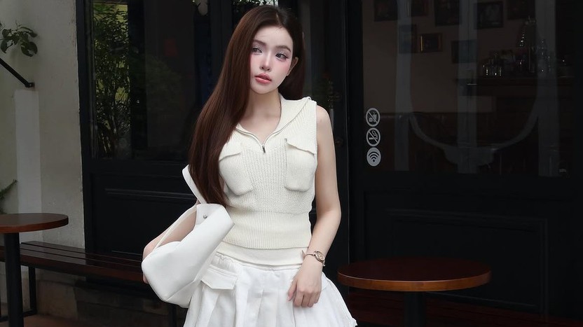 Diện phong cách monochrome, đẳng cấp đến từ sự đơn giản