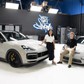 'Chơi' như Mark Zuckerberg: Chi tiền 'độ' Porsche Cayenne Turbo GT thành minivan tặng vợ