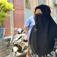 TP.HCM nắng nóng: Người dân xóm đạo Hồi vẫn mặc trùm kín mít ngay khi ở nhà
