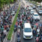 TP.HCM giải quyết thế nào khi xe máy tràn vào làn ô tô đường Phạm Văn Đồng?