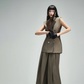 Khí chất nữ quyền được vẽ nên bằng những trang phục táo bạo