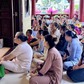 Các chùa ở TP.HCM tấp nập người mừng lễ Phật đản, cầu bình an