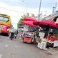 Buôn bán lấn chiếm lòng, lề đường