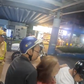 'Anh ơi đi cấp cứu': CSGT lập tức mở đường, phản ứng người đi đường gây bất ngờ