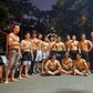 Công viên biến thành 'phòng gym' của những chàng trai 6 múi