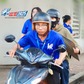Dậy từ 2 giờ sáng để đồng hành cùng thí sinh thi năng khiếu