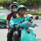Trung bình mỗi tháng kiếm 8,7 triệu, tài xế công nghệ có đủ tiền đổi xe điện?