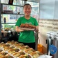 Phường mới ở TP.HCM: Thương sao những quán ăn bán giá 'gì kỳ'