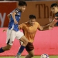 Khởi đầu vô vàn khó khăn của HAGL, V-League nóng từ vòng mở màn