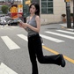 Lên đồ với màu đen tối giản nhưng không nhàm chán