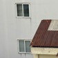Ranh giới dưới 2 m, có được phép trổ cửa sổ sang nhà hàng xóm?
